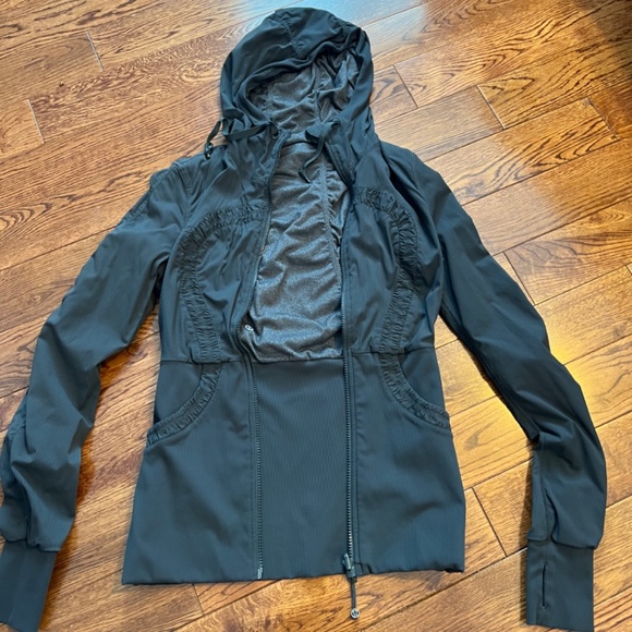 Reversible sz 6 Lululemon Dance Studio jacket - Picture 4 of 4